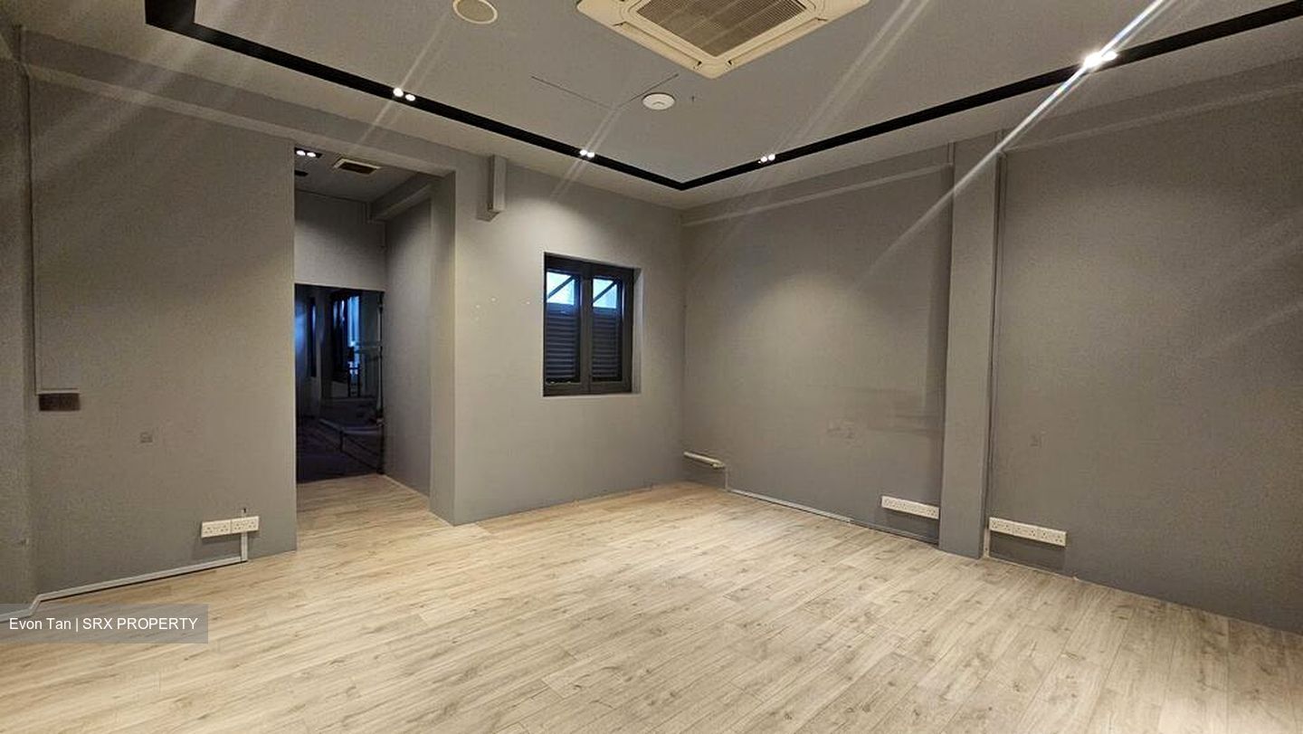 Smith Street (D1), Office #602990101